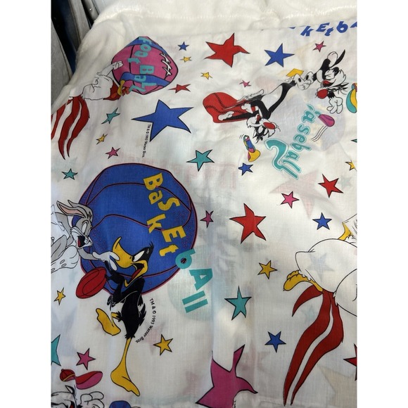 Vintage crib sheets/toddler sheets Disney and Warner Brothers Mickey Daffy Duck - Picture 5 of 10